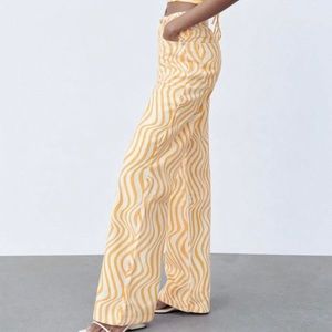 Zara High Rise Full Length Orange Swirl Printed Jeans US 4 (27)